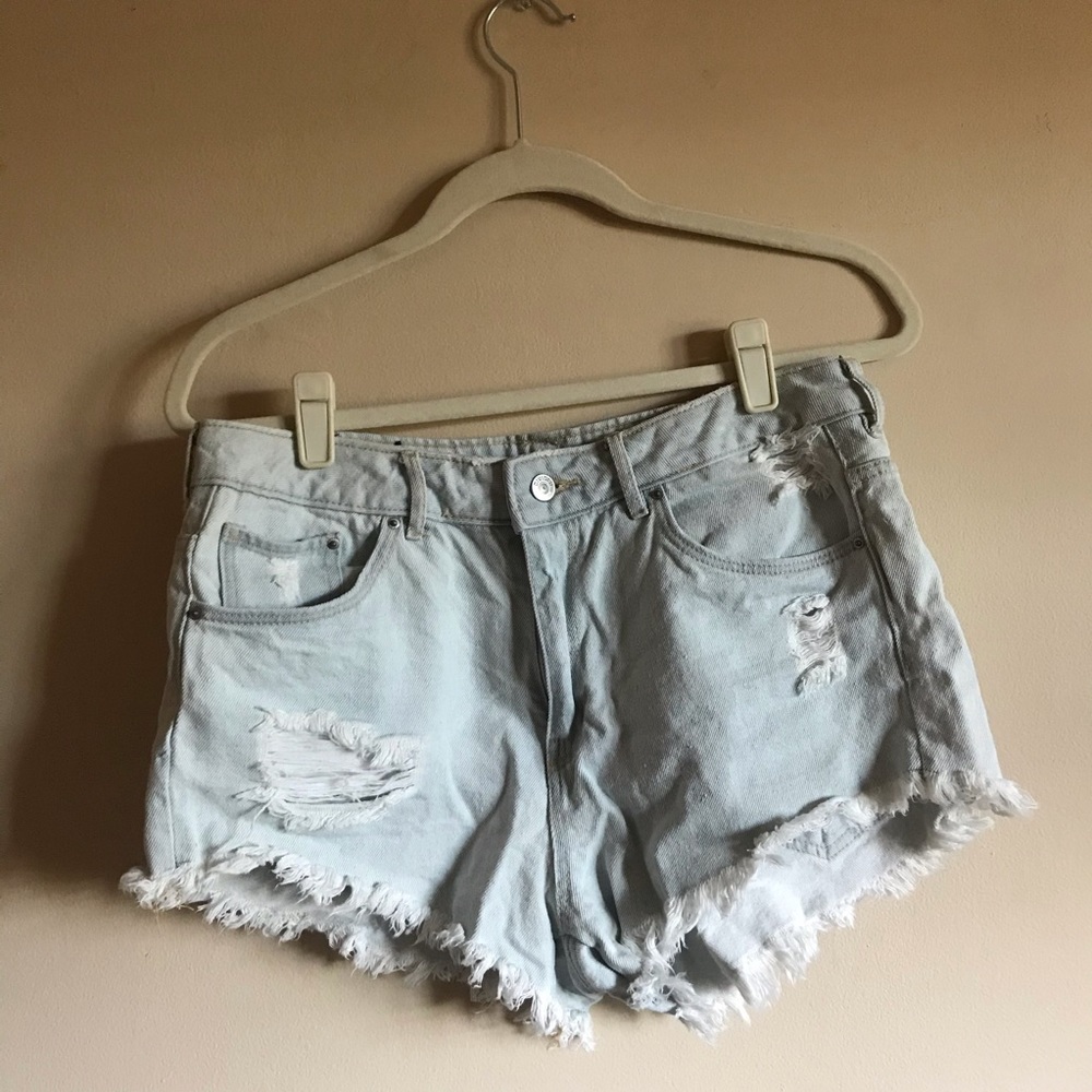 High Waisted Denim Shorts - Never Worn!